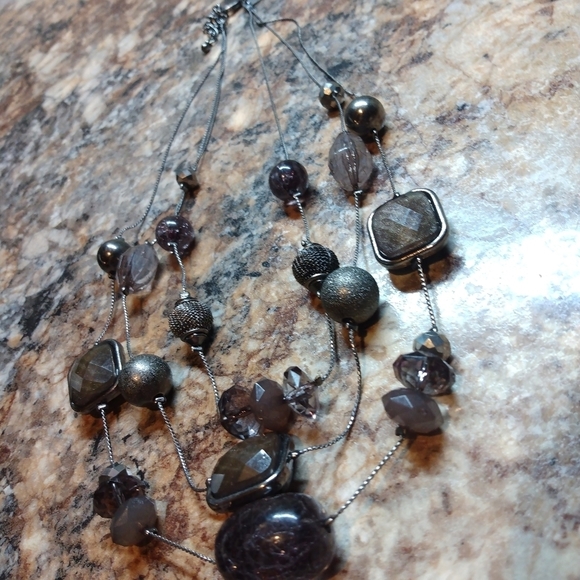 NY Collection 3 Layer Beaded Necklace - Picture 9 of 9